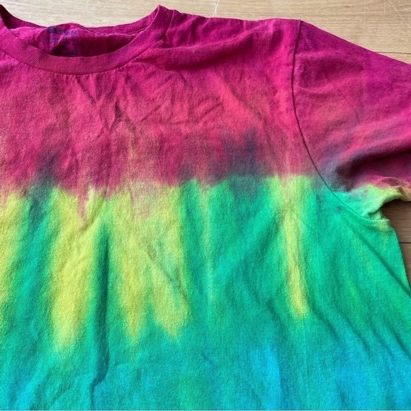 tie dye pride flag short sleeve tee unisex M crew neck rainbow - Picture 5 of 7